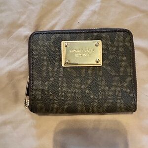 Michael Kors Black and Gray Signature Zip Card Holder